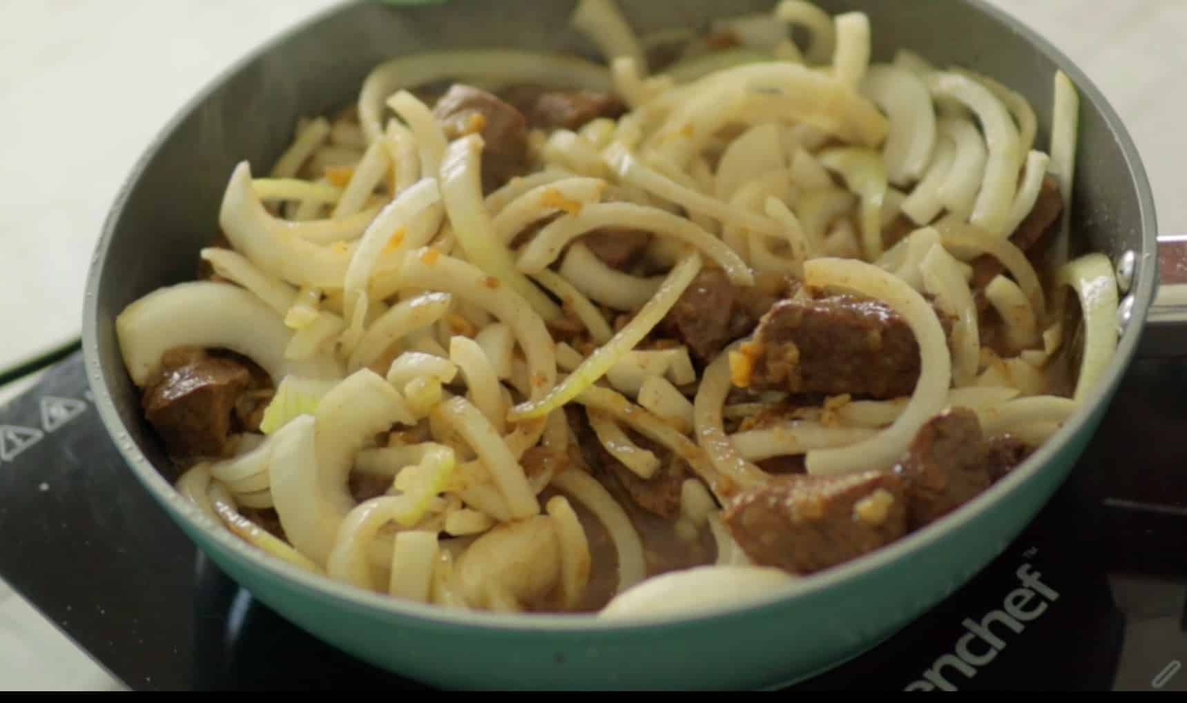 Arabic Beef Stew (Kebab Halla) With White Rice Arabic Food Tips