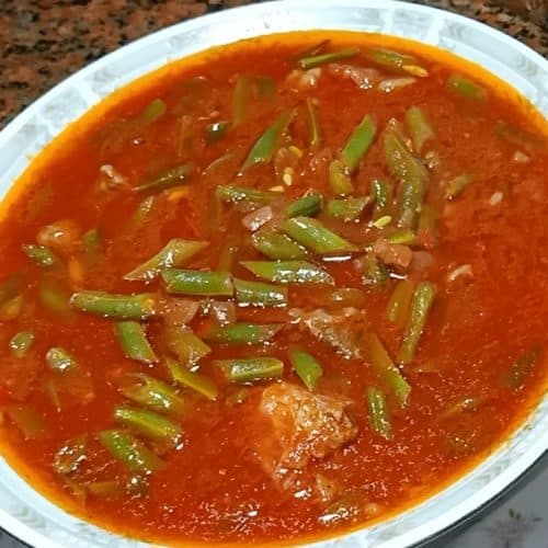 Egyptian Green Beans (Fasoolya Khadra) with Tomato Sauce