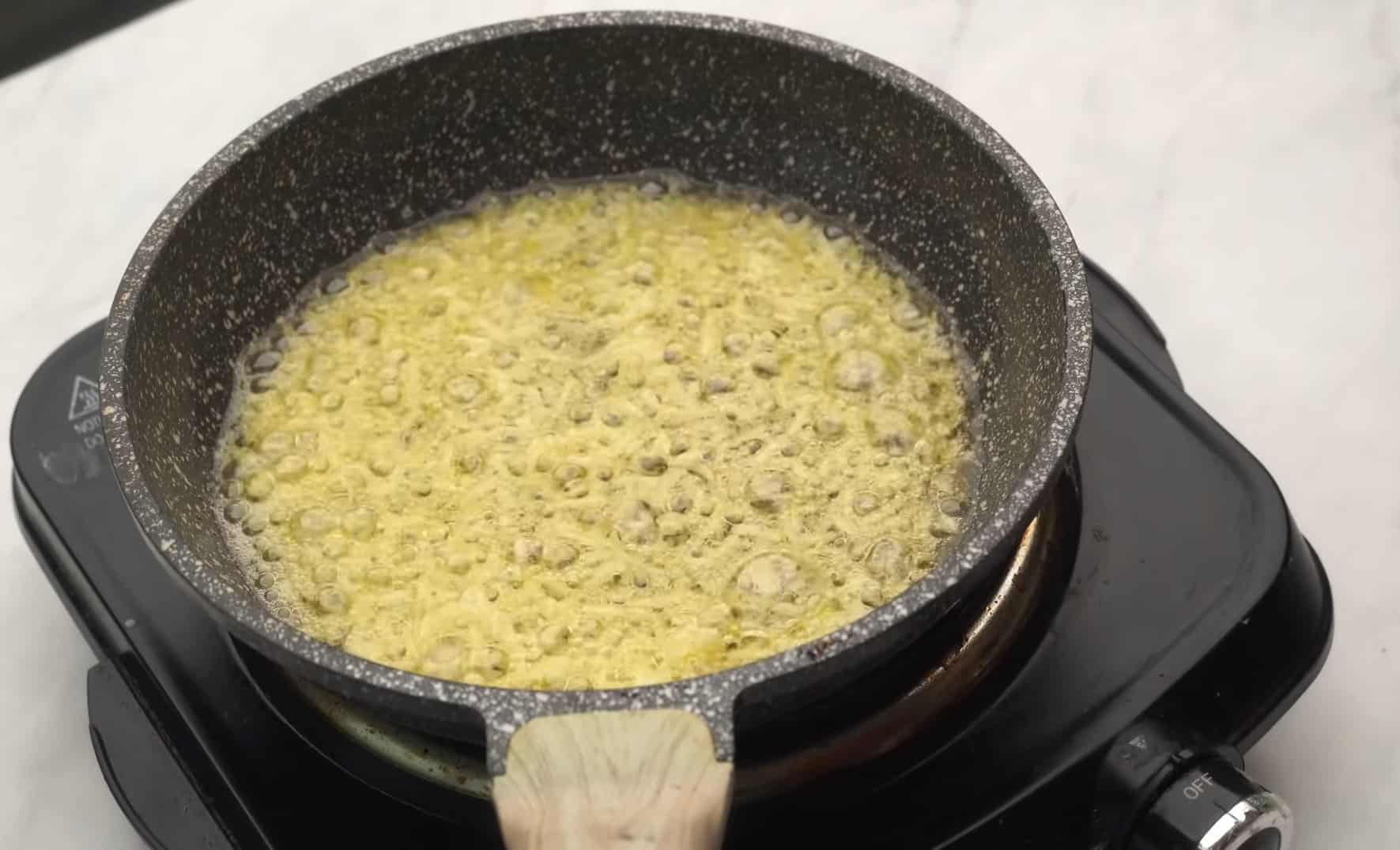 The Authentic Egyptian Molokhia with Chicken broth Arabic Food Tips