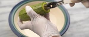 cleaning zucchini(Batinjan-Kousa)